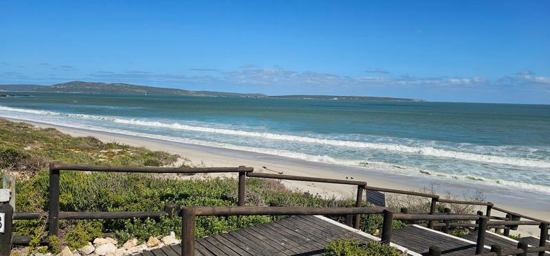 4 Bedroom Property for Sale in Calypso Beach Western Cape